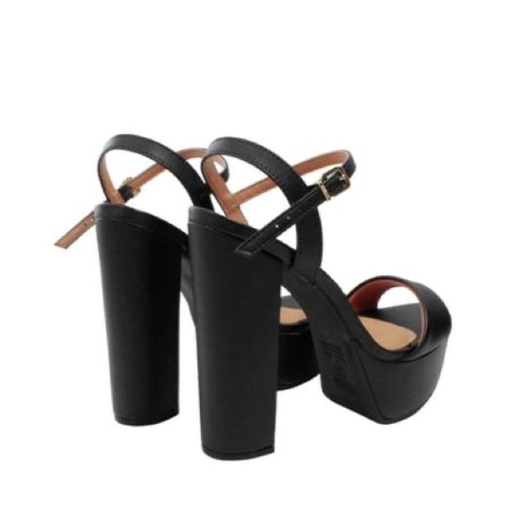 Vizzano Black Ankle Strap Block Heels - Picture 7 of 7